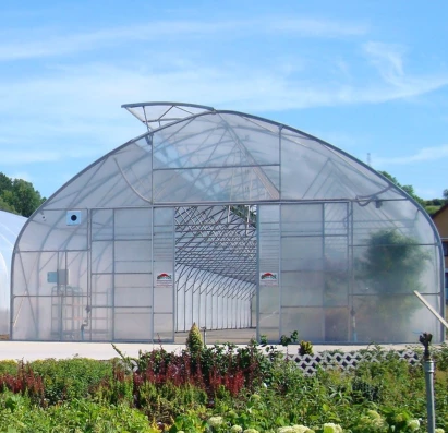 Samovolně stojící fóliovníky